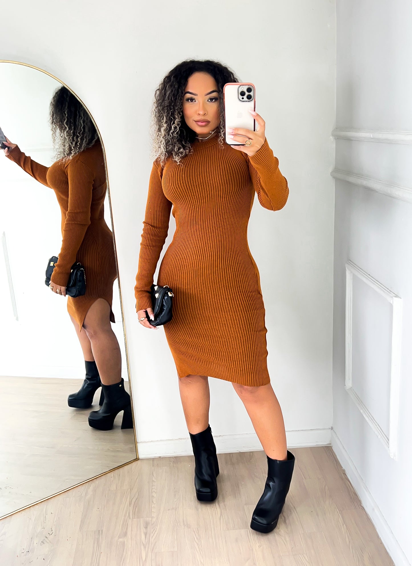 Vestido Tricô Manga Longa