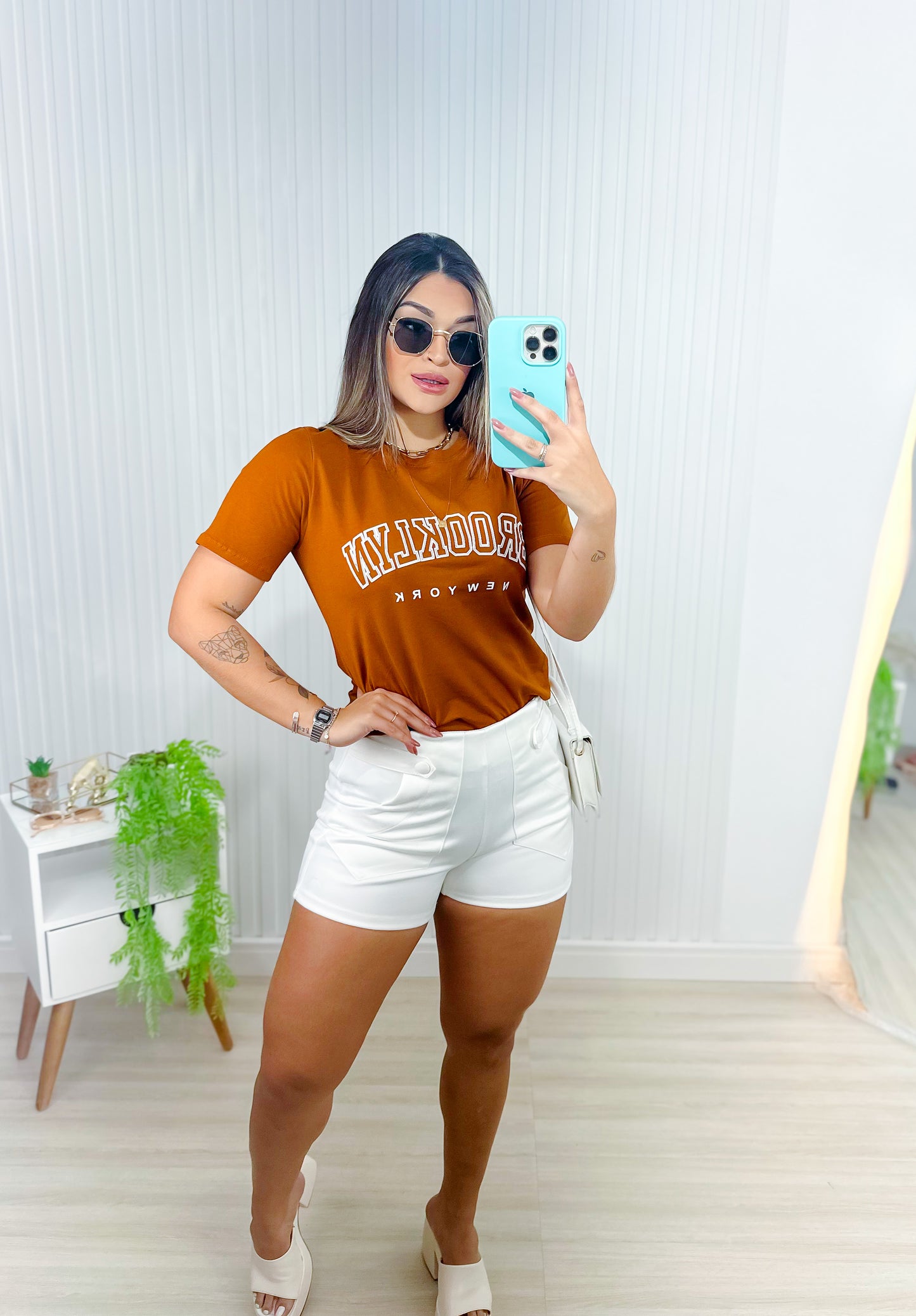 Short Suede Botões